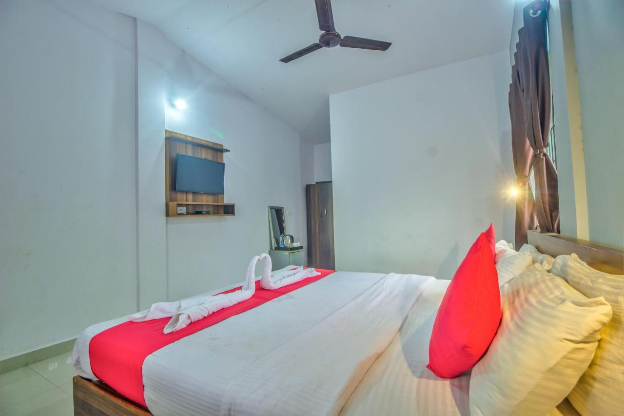 Beach Doorz Hotell Baga Exteriör bild